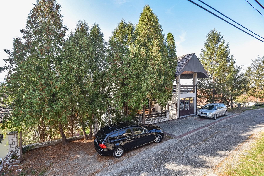 Kuca sa bazenom Loznica 5