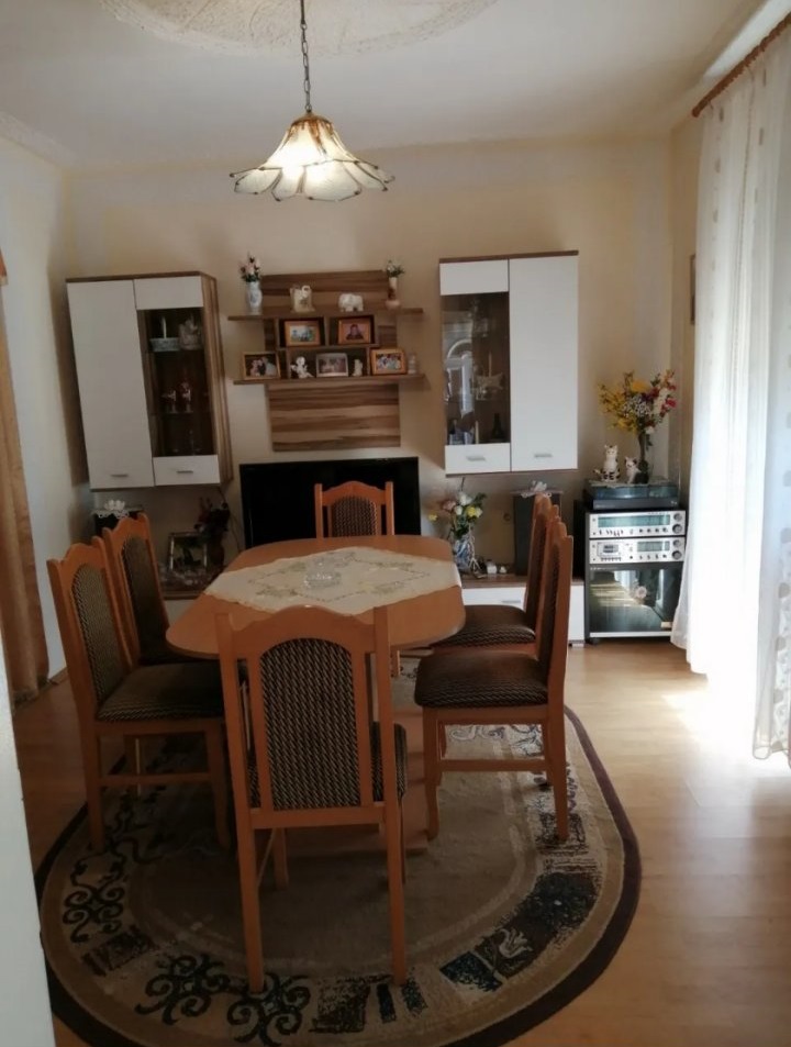 Prodajem kucu u Velikoj Krsni Mladenovac 2