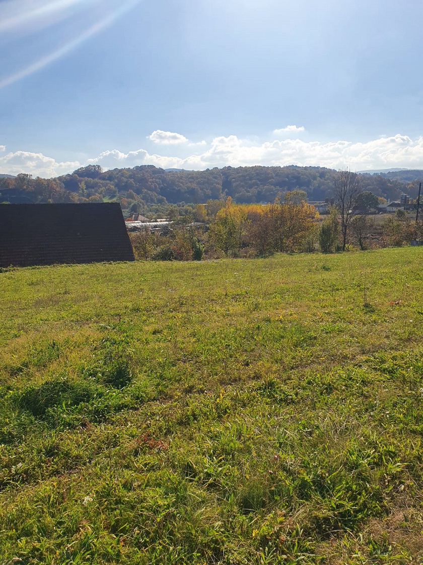 Placevi gradjevinsko zemljiste  autoputem 60min od Beograda  3