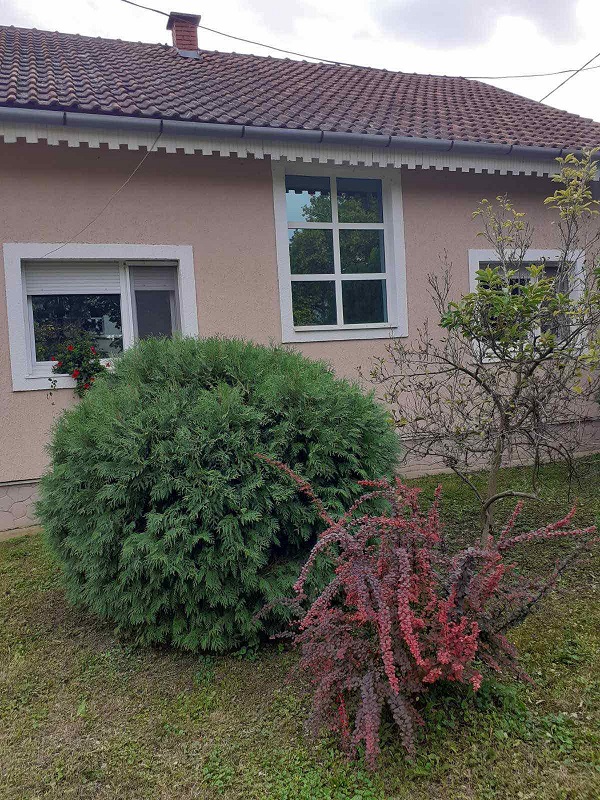 2 etazna kuca na prodaju Sombor 138m2 2