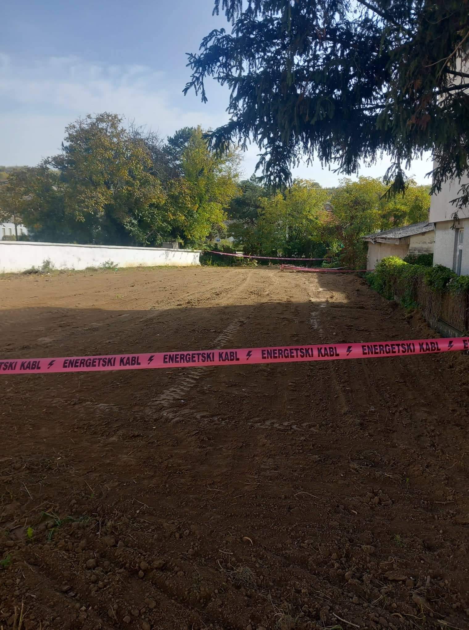 Prodaja placa u Jasku u samom centru 1