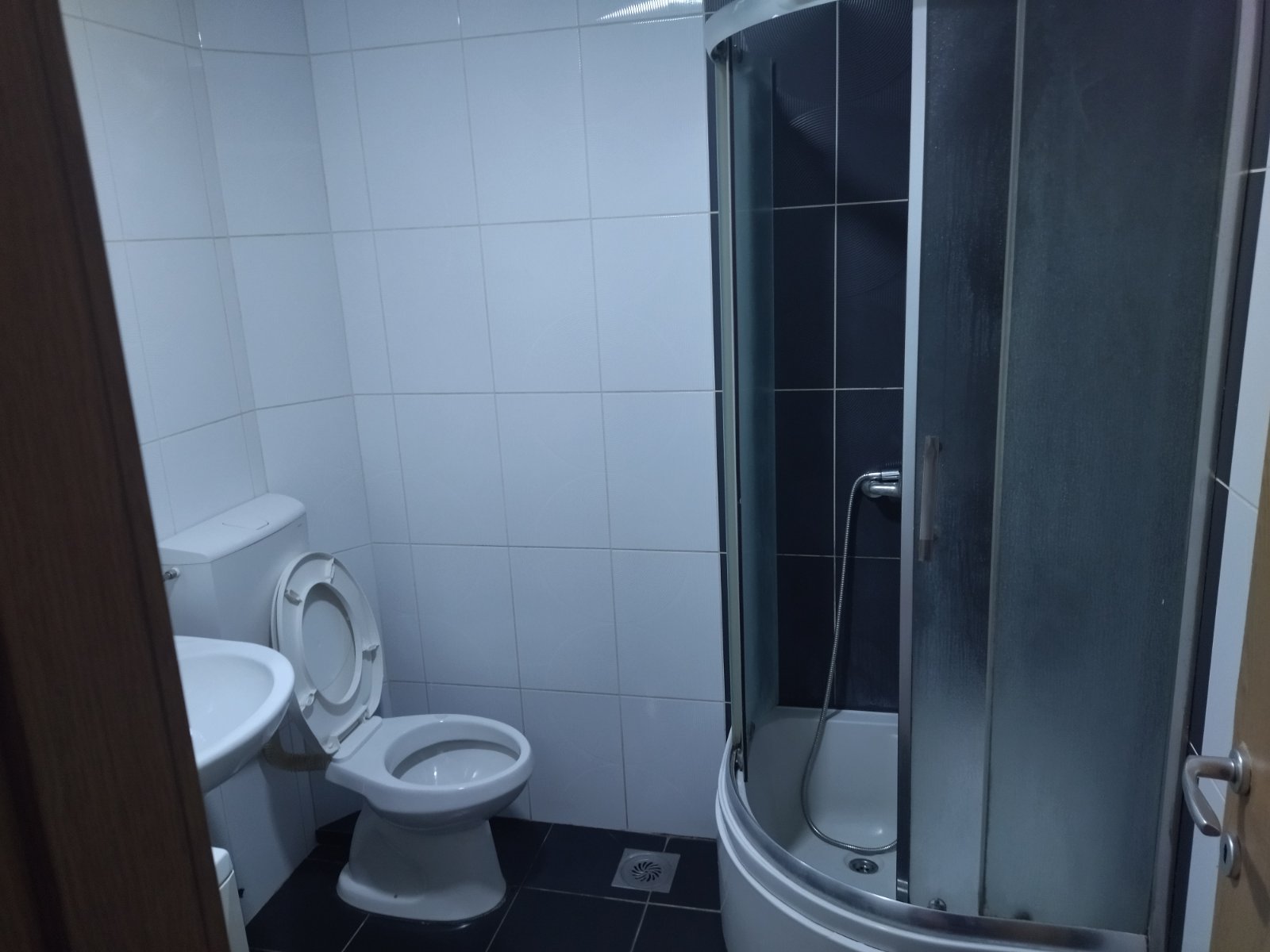 Prodajem stan u Krnjaci 4