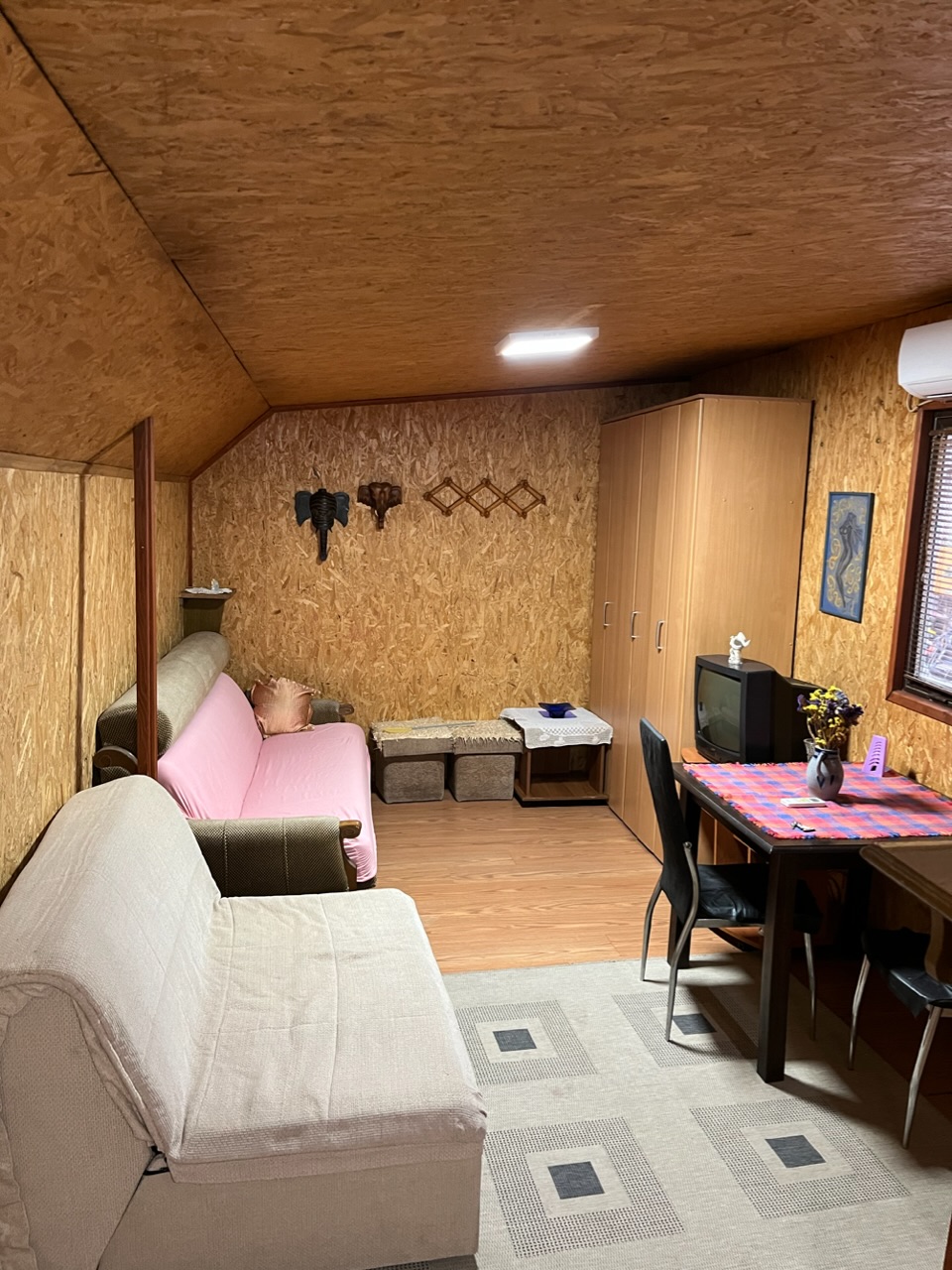 Garsonjera namestena 2