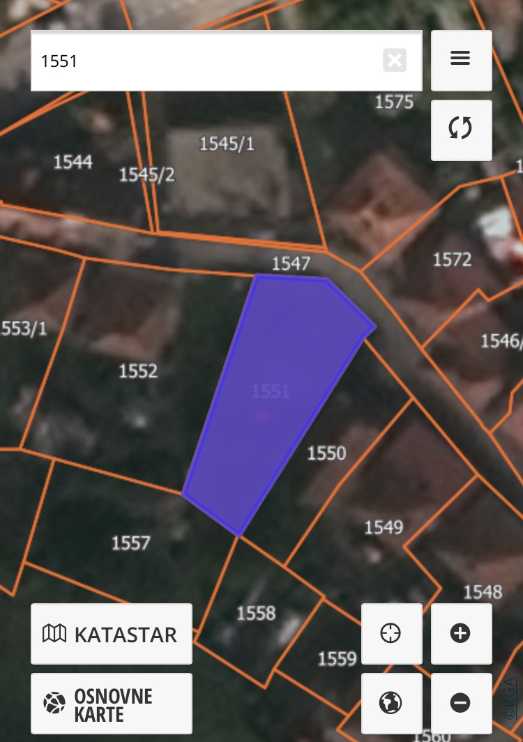 Prodajem plac na Zlataru 2