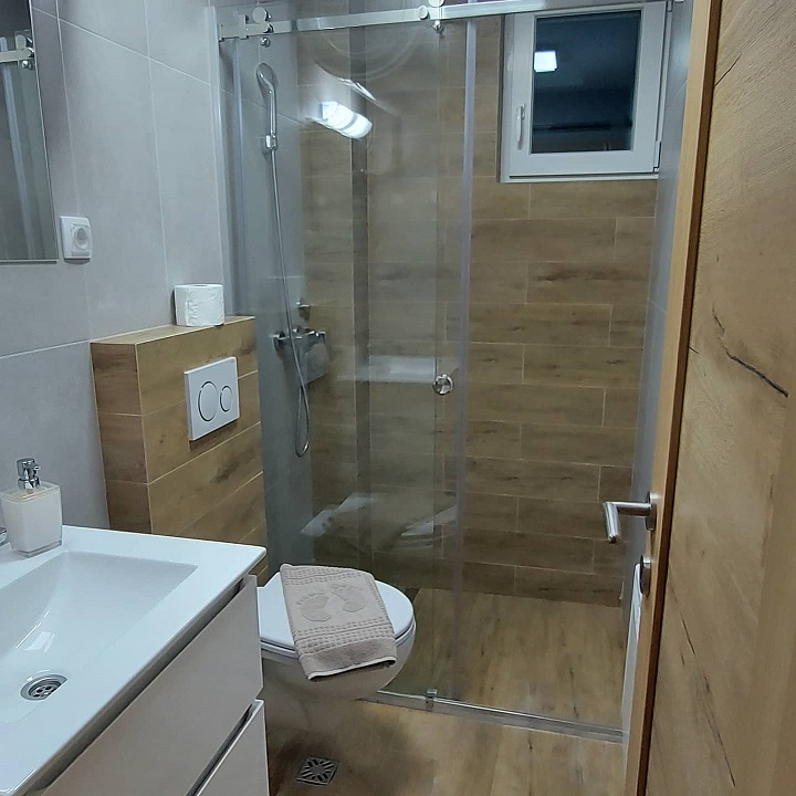 Prodajem 2 apartmana na Kopaoniku 4