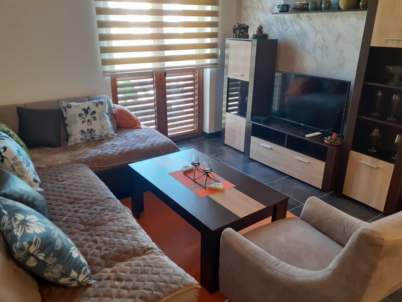 Prodaja apartmana 8