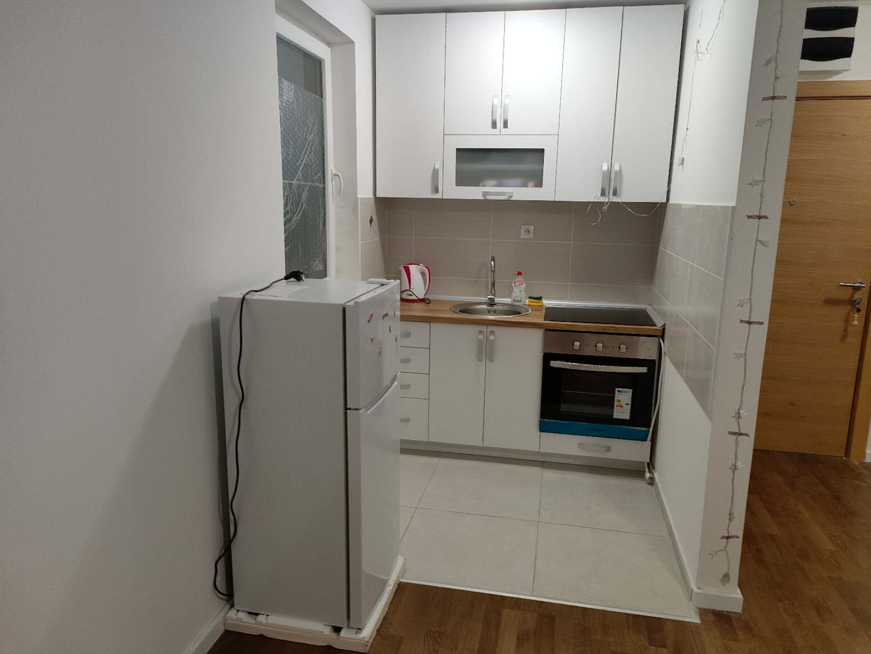 Izdaja Polunamesten Stan  41m2  Veternik 3