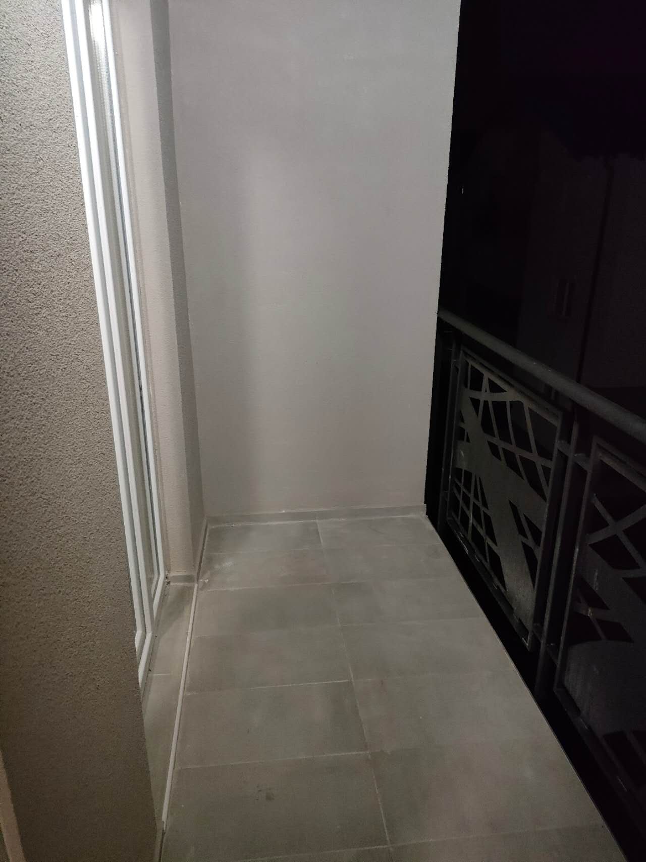 Izdaja Polunamesten Stan  41m2  Veternik 8