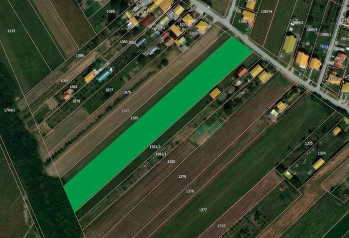 Prodajem plac u Becmenu 3