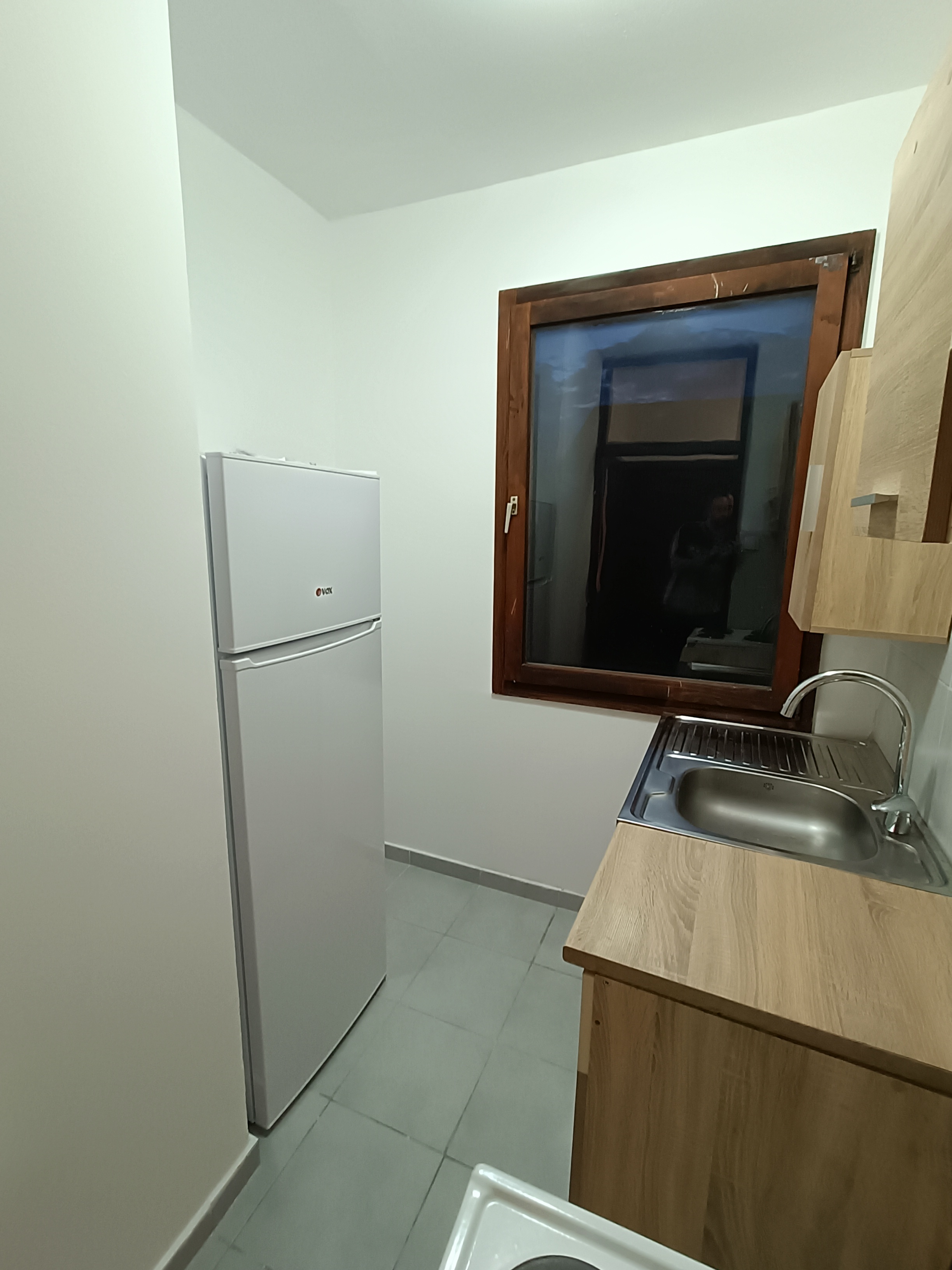 Nameštana Kuća u Surčinu 3