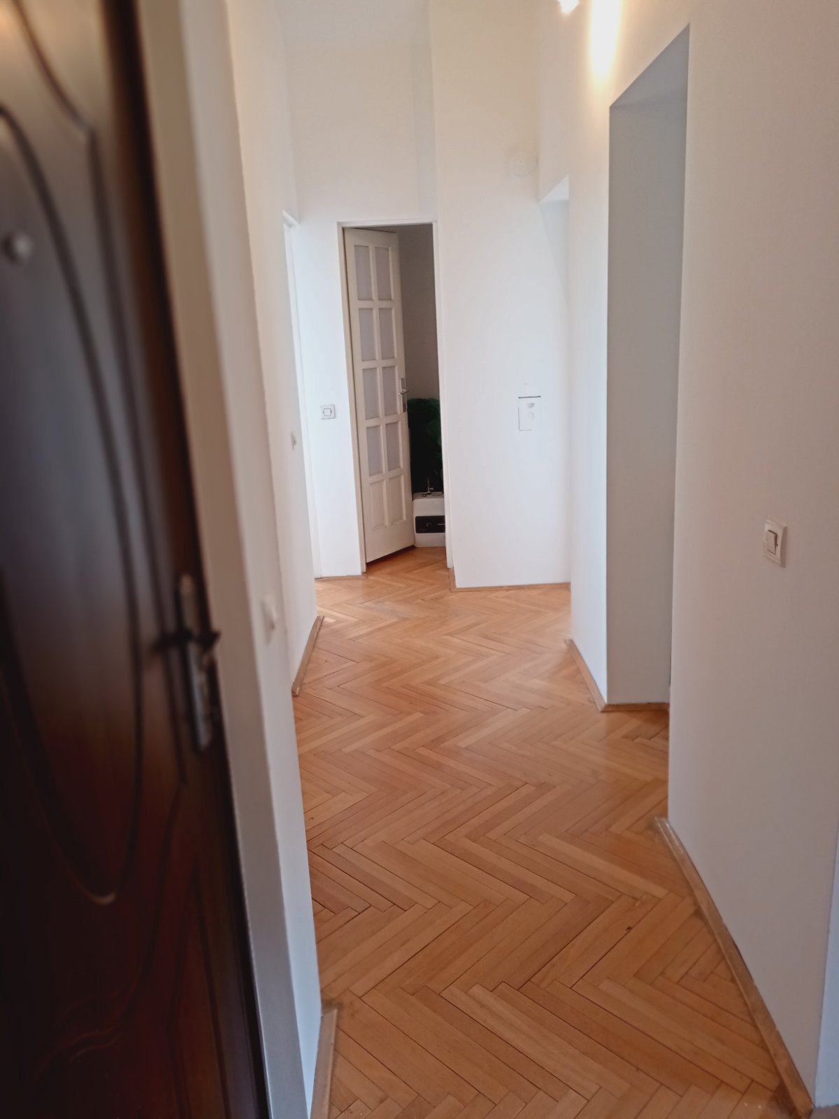 Extra povoljno Trosoban komforan stan na Miljakovcu dva 2