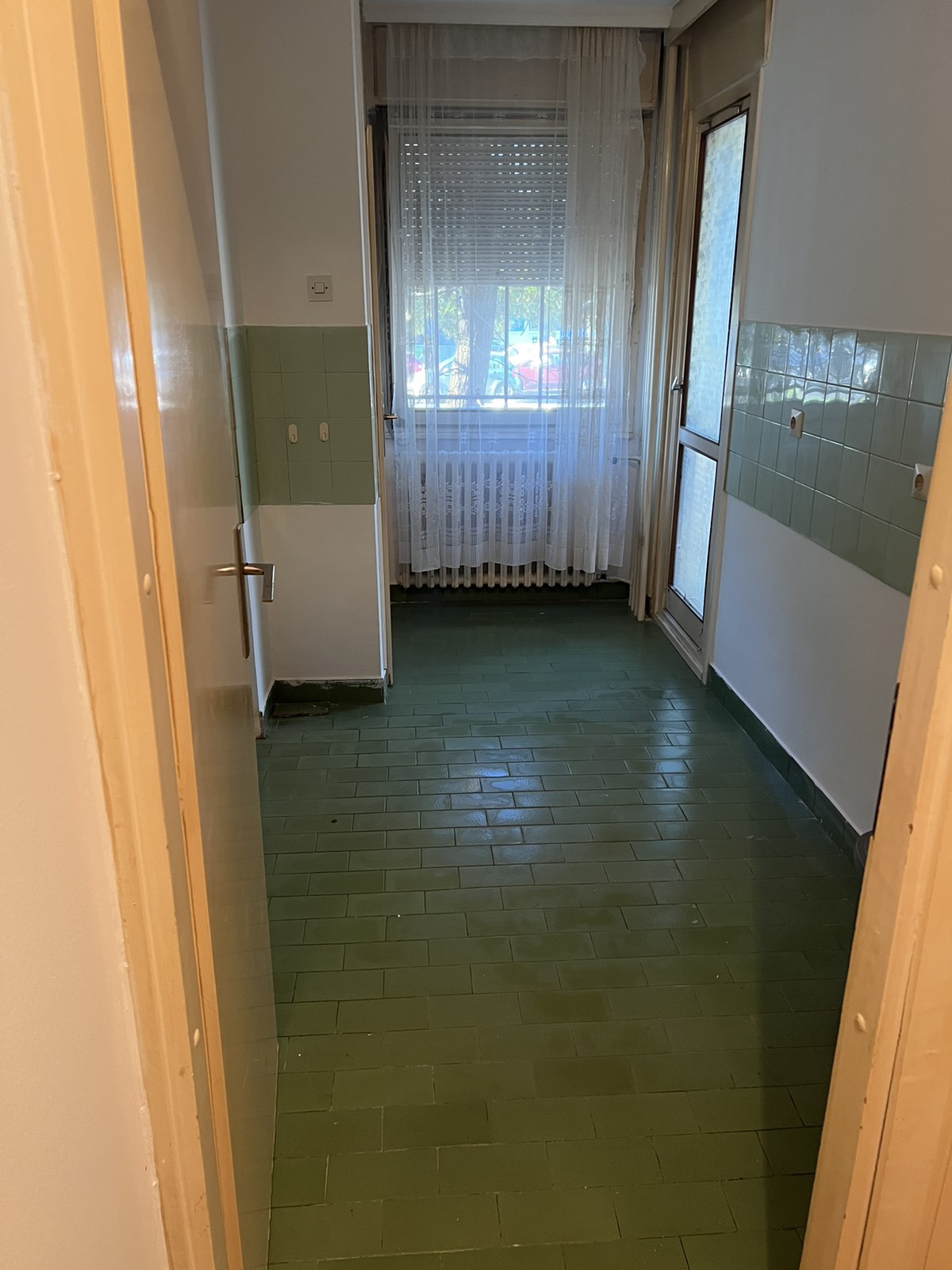 Prodajem dvoiposoban stan 57m2  Liman 4  Novi Sad 3