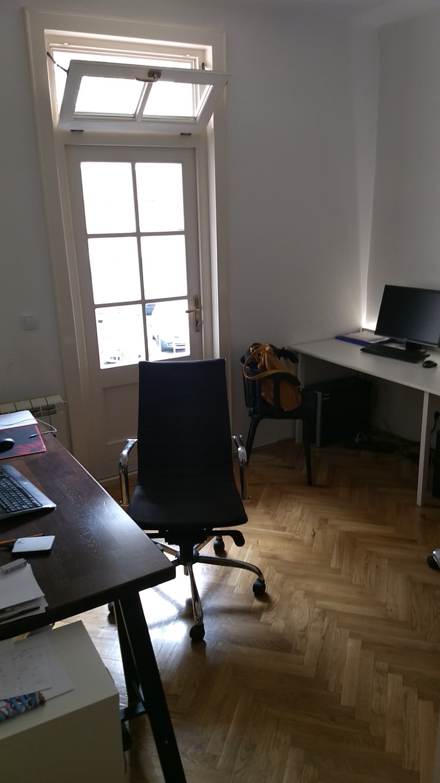 SESTOSOBAN U CENTRU VRACARA   CEO SPRAT 10