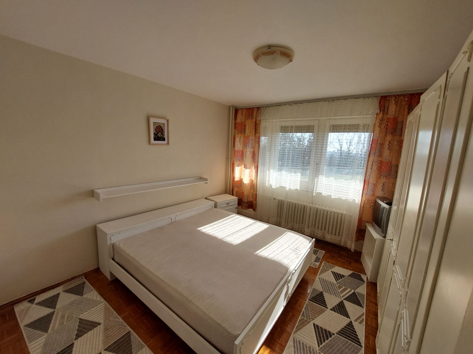 Namešten stan kod Aviv parka na Konjarniku 1