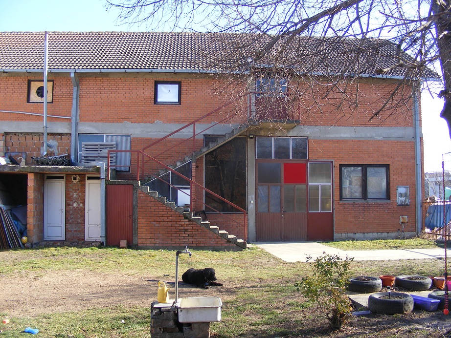 Stambeno poslovni objekat Nova Pazova 3