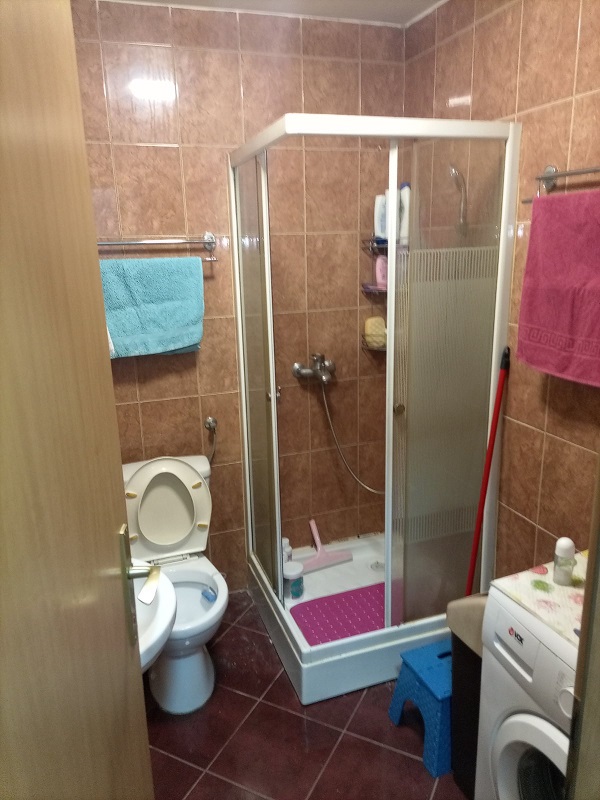 Prodajem stan u Mirijevu 5