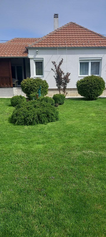 Prodajem novu kucu u Cacku 1