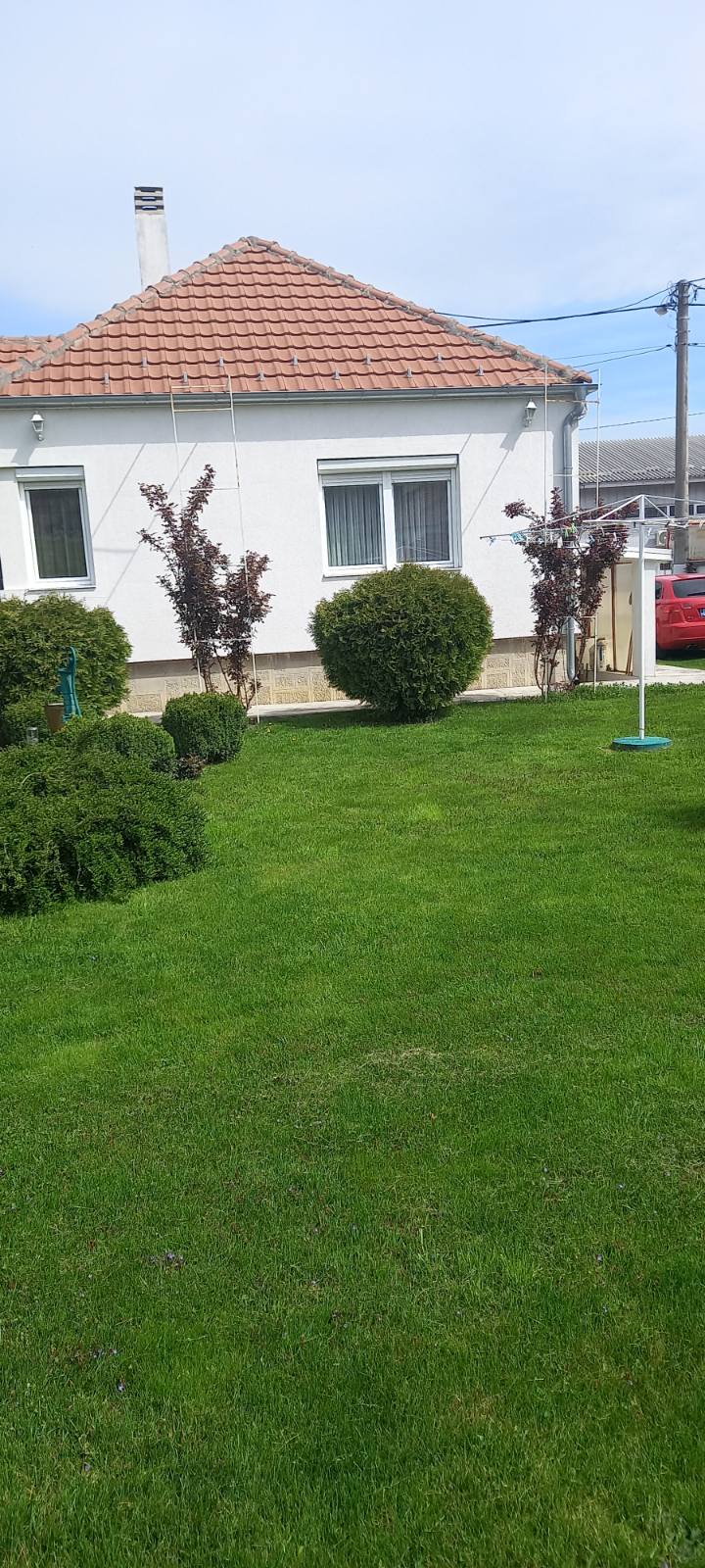 Prodajem novu kucu u Cacku 4