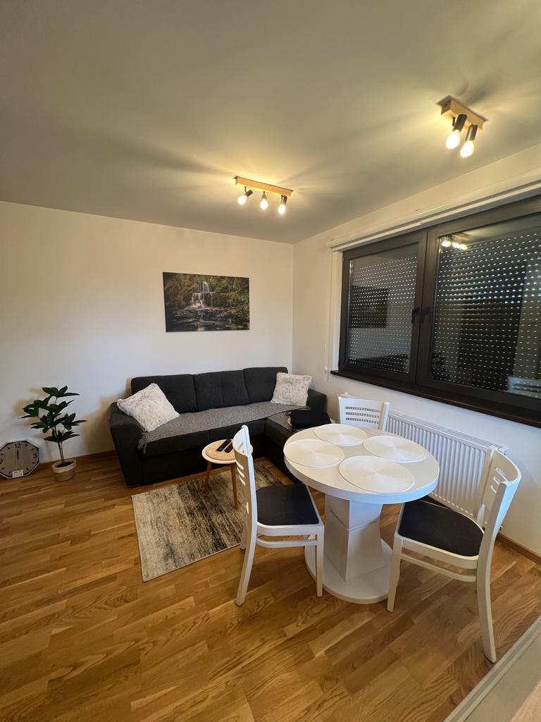 Prodaja LUX stana na Zlatiboru 2