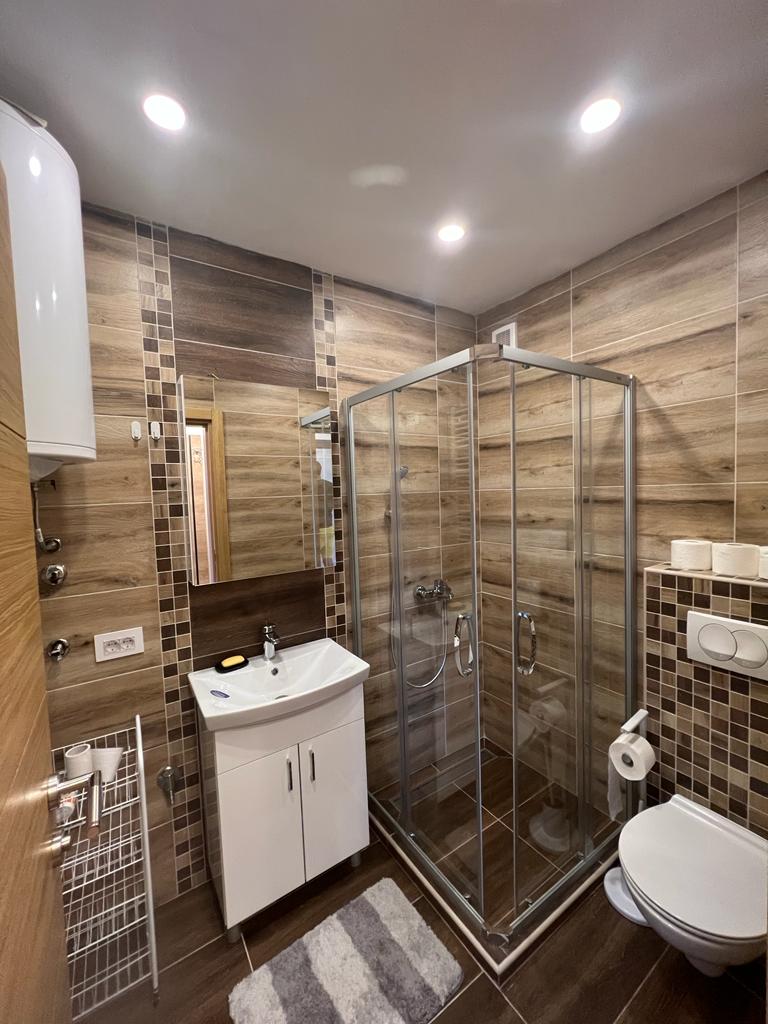 Prodaja LUX stana na Zlatiboru 3