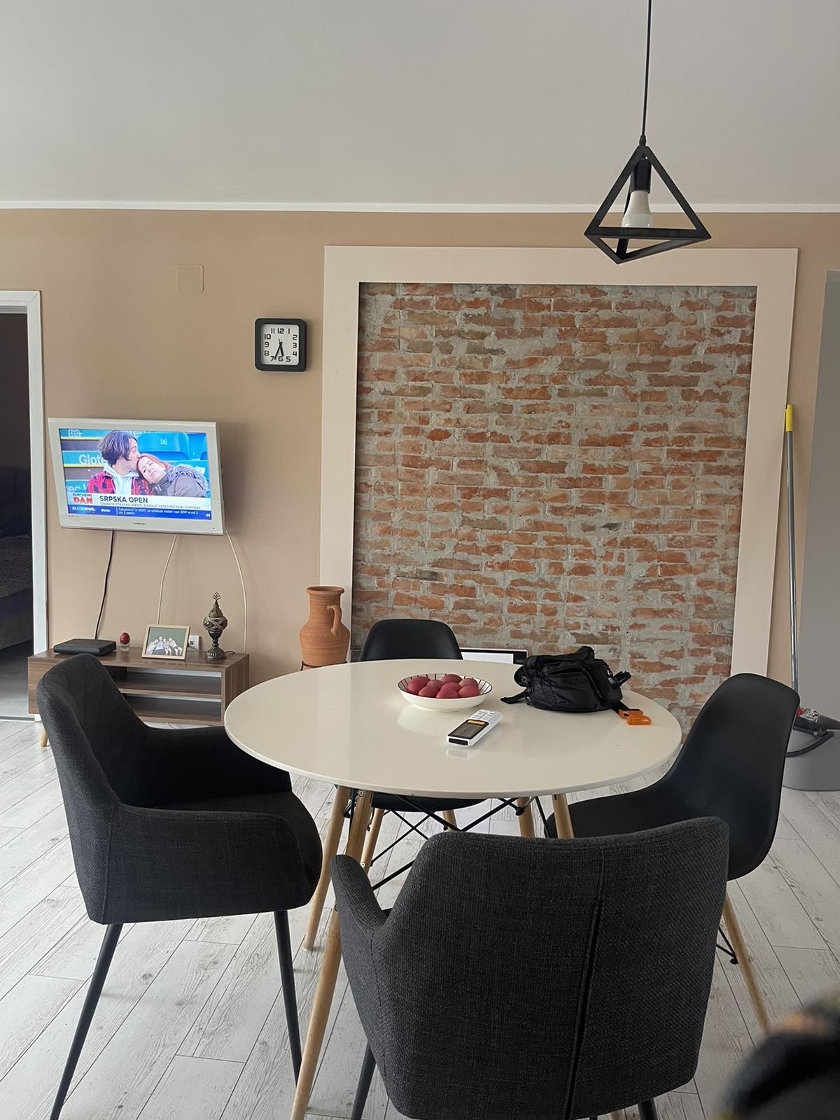 Stan u centru Barica 2