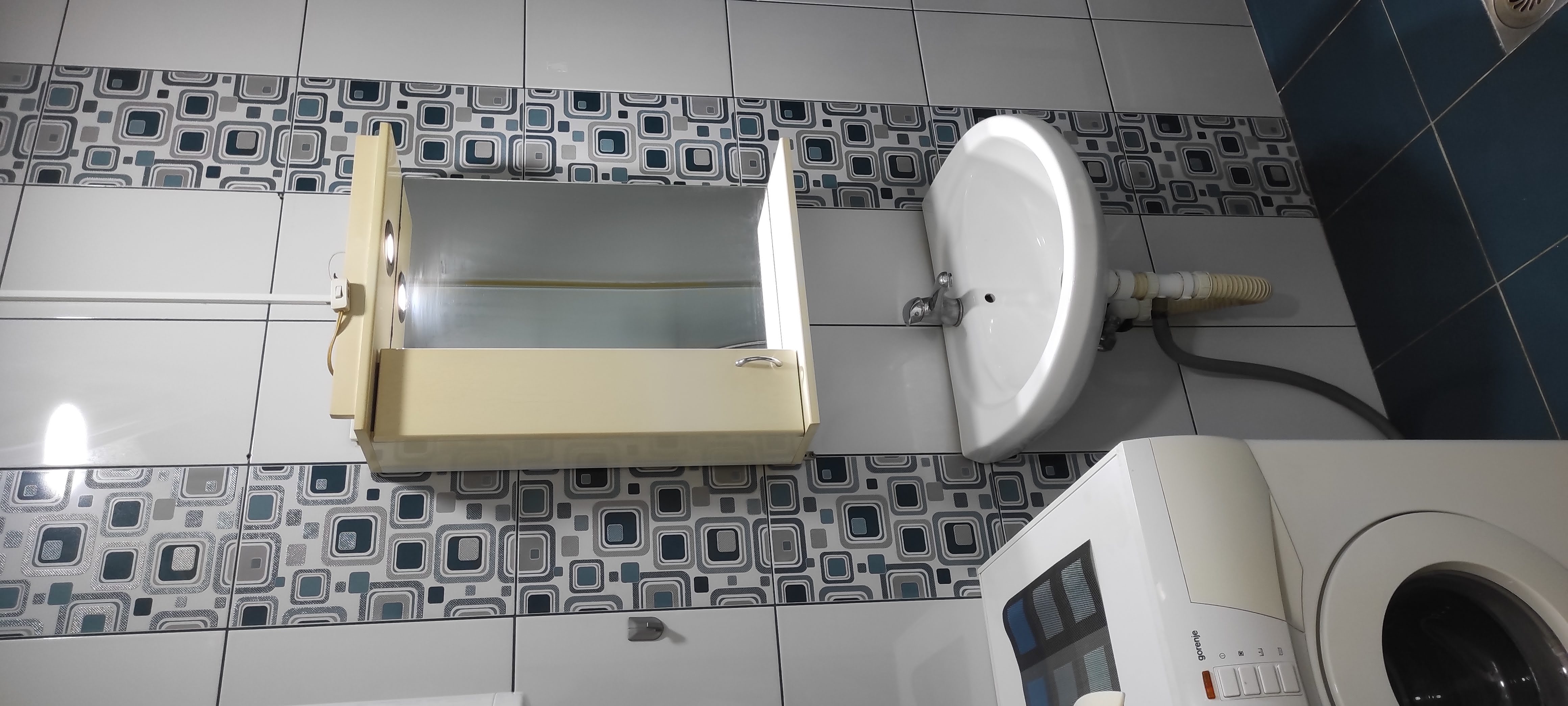 Izdajem stan u Nišu 5