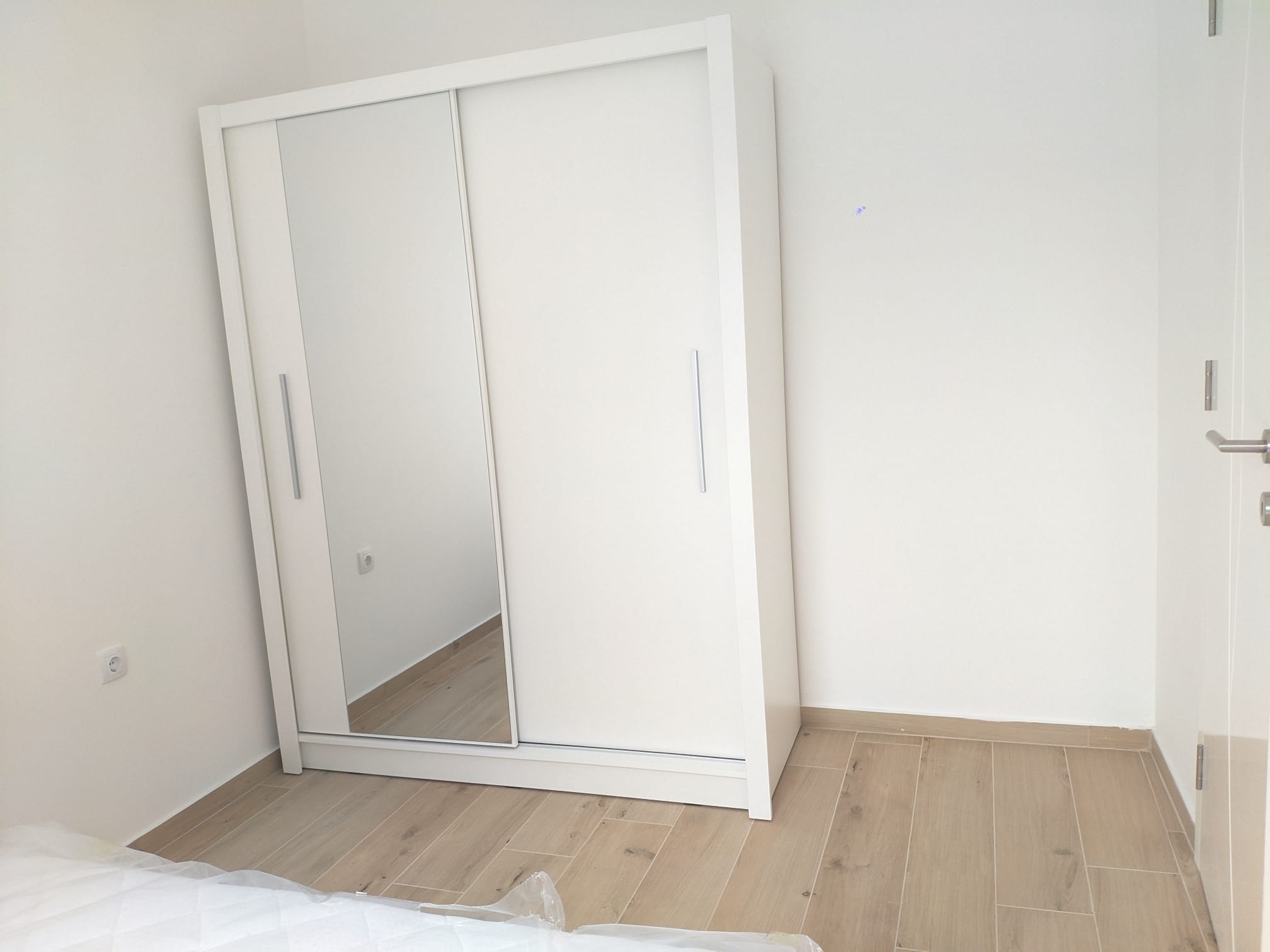 Jednoiposaoban stan sa parking mestom  Mala Amerika 5