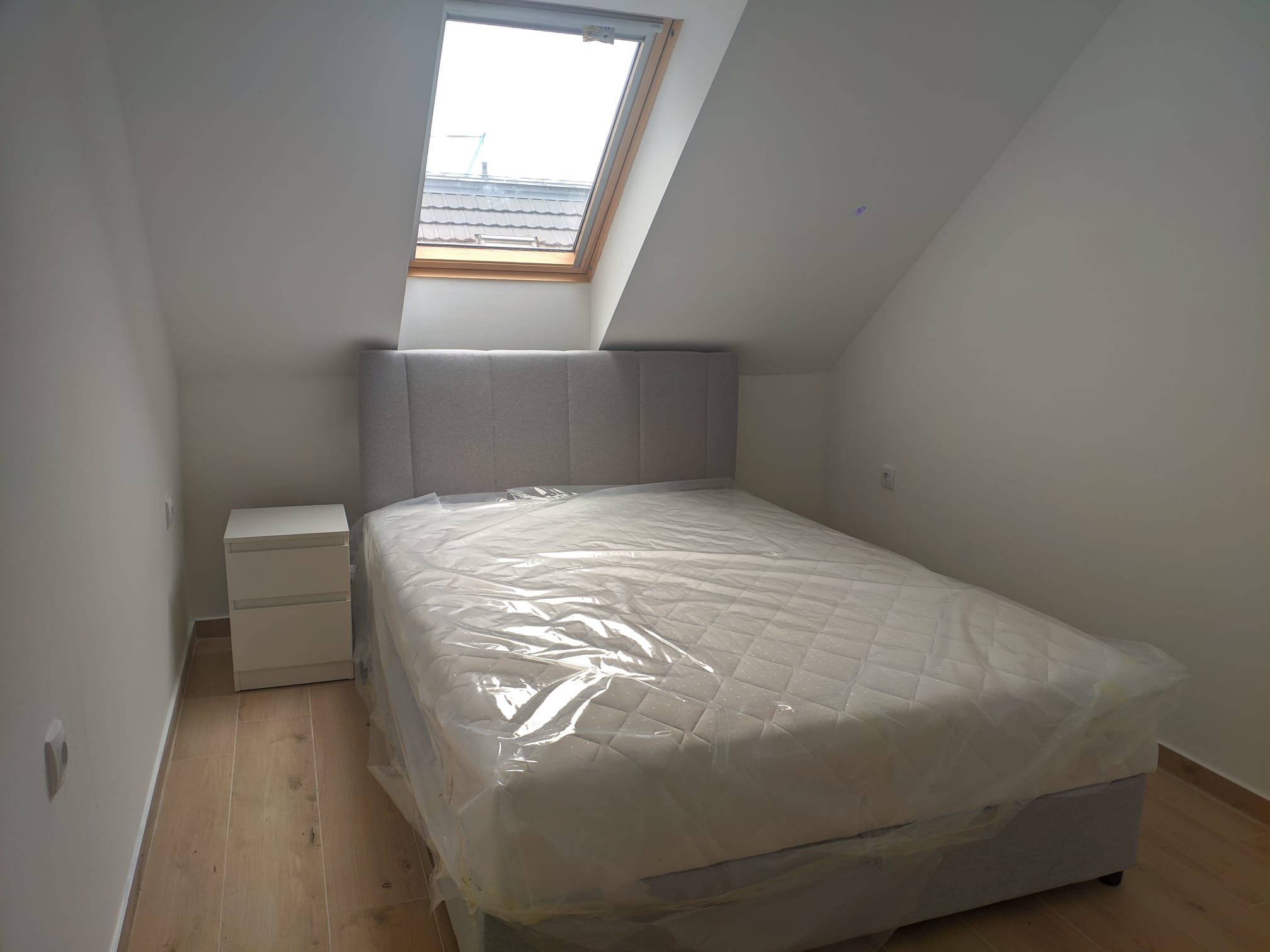 Jednoiposaoban stan sa parking mestom  Mala Amerika 4