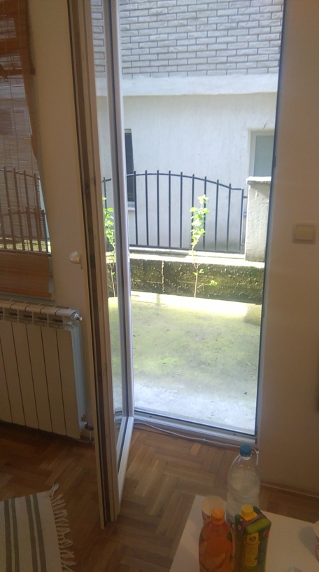 Prodajem stan na Zarkovu 20m2 15m2 terasa 5