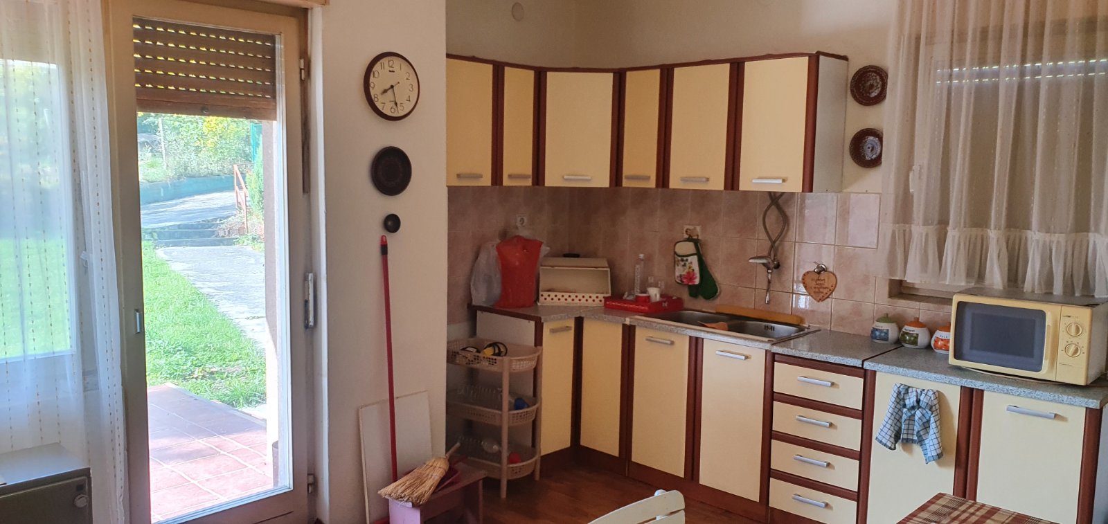 Prodaja kuce Barajevo Bacevac 250m2 2