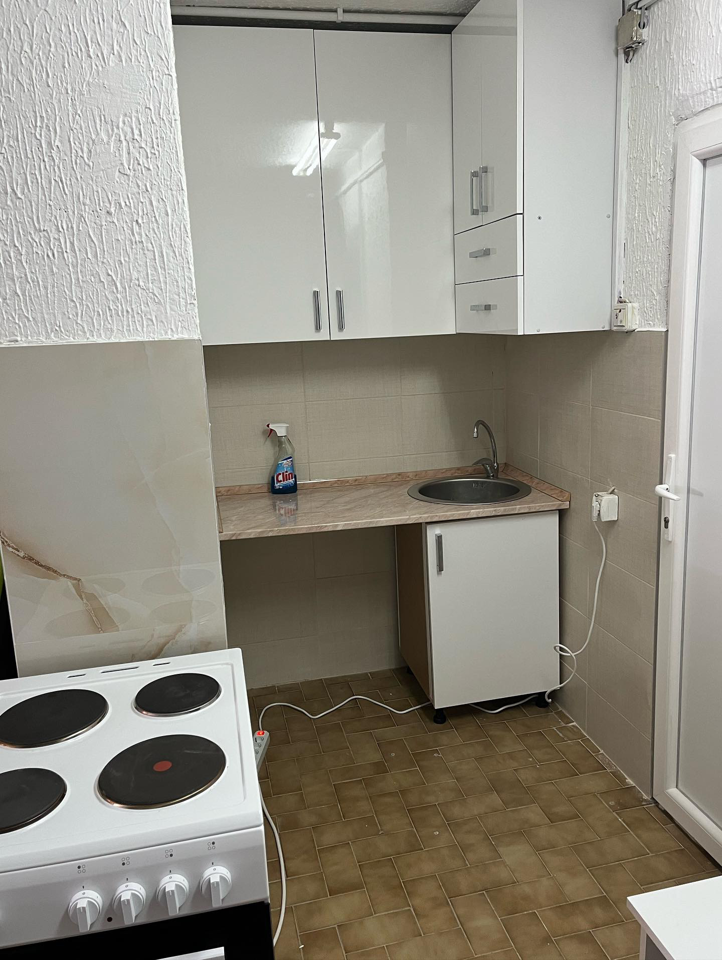 Izdajem stan u centru Arandjelovca 2