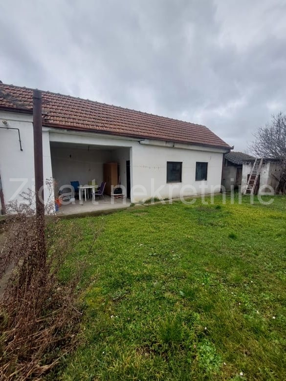 Nova Pazova, centar 10
