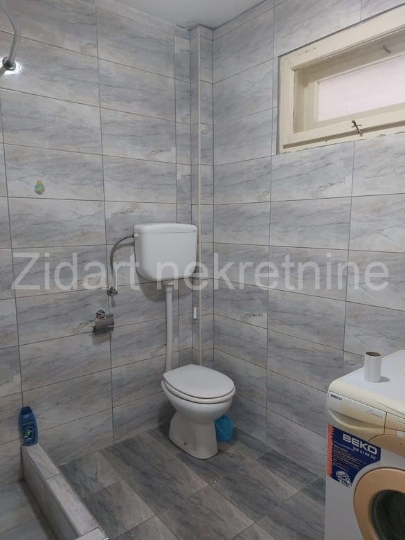 Nova Pazova, centar 9