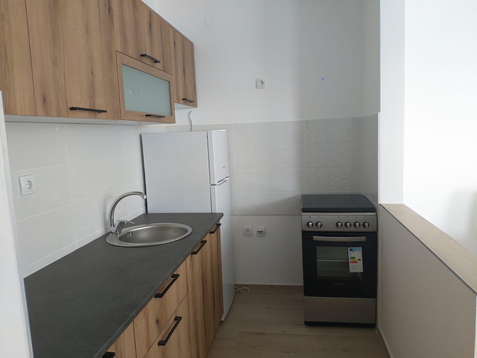 Jednoiposaoban stan sa parking mestom  Mala Amerika 8