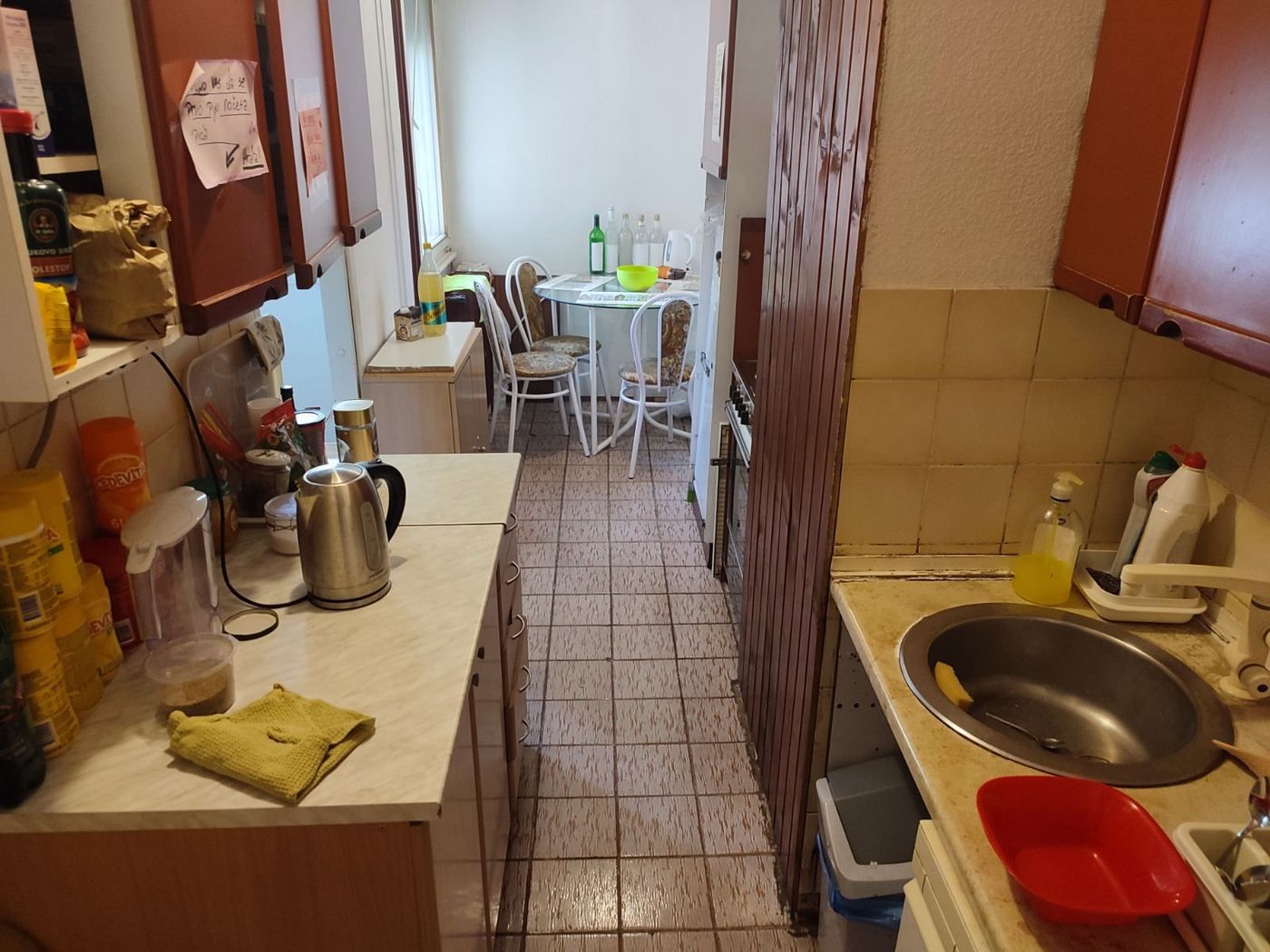 Liman   porodični četvorosoban stan u jednoj etaži   idealan raspored 062 792 583 3