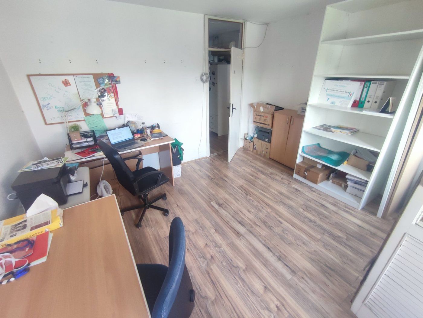 Liman   porodični četvorosoban stan u jednoj etaži   idealan raspored 062 792 583 5