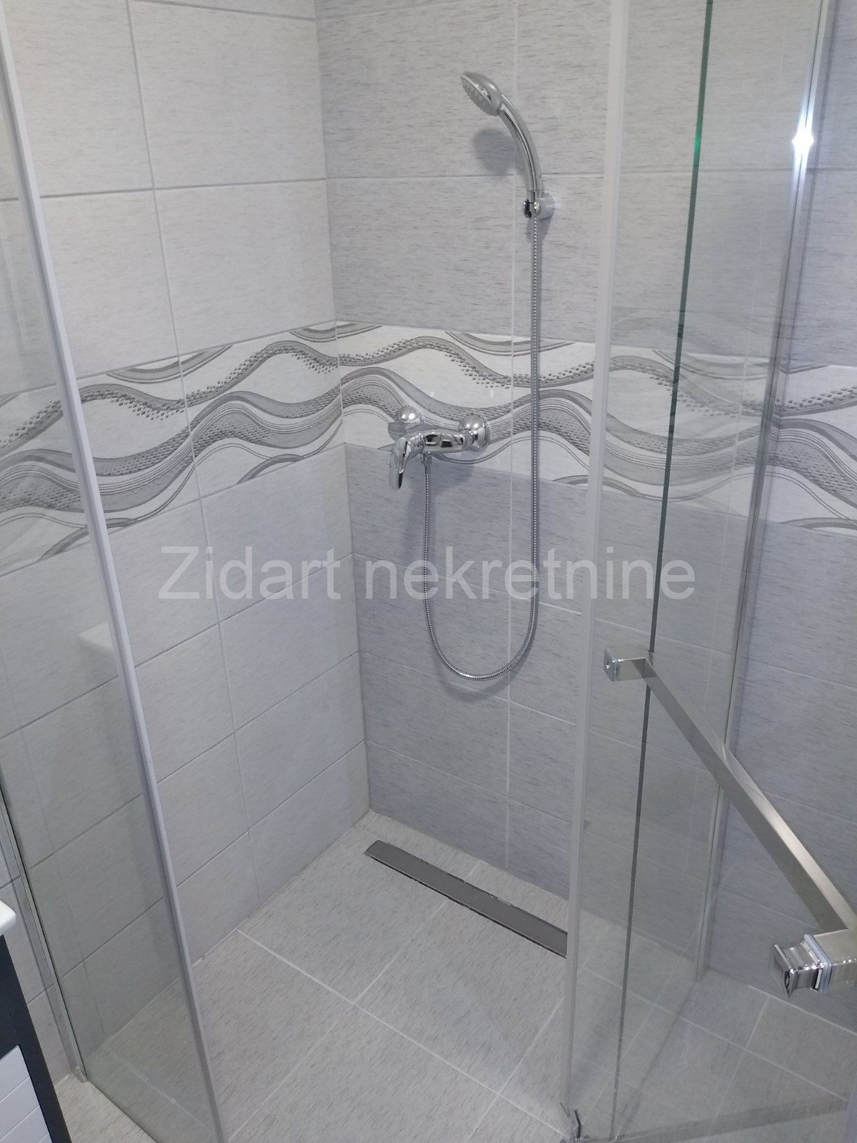Vrnjačka Banja, Bulevar srpskih ratnika  7