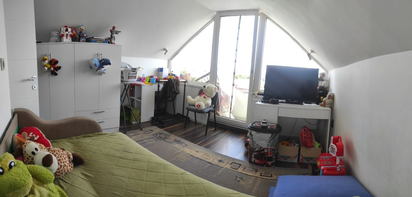 Povoljno   uknjižen trosoban stan   hitno   062 792 583 4