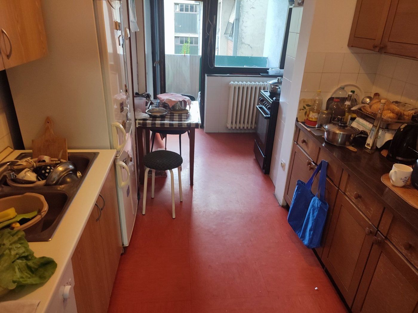 Blok 8   fasadna cigla   uknjižen dvoiposoban stan   062 792 583 3