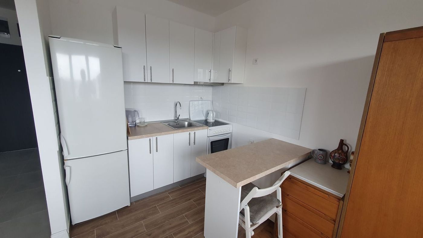 Nova nameštena garsonjera   vrhunski kvalitet   062 792 583 2