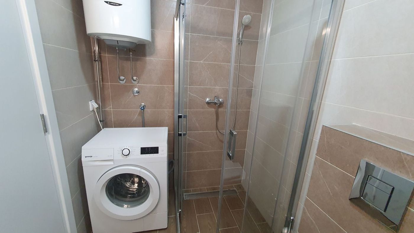 Nova nameštena garsonjera   vrhunski kvalitet   062 792 583 3