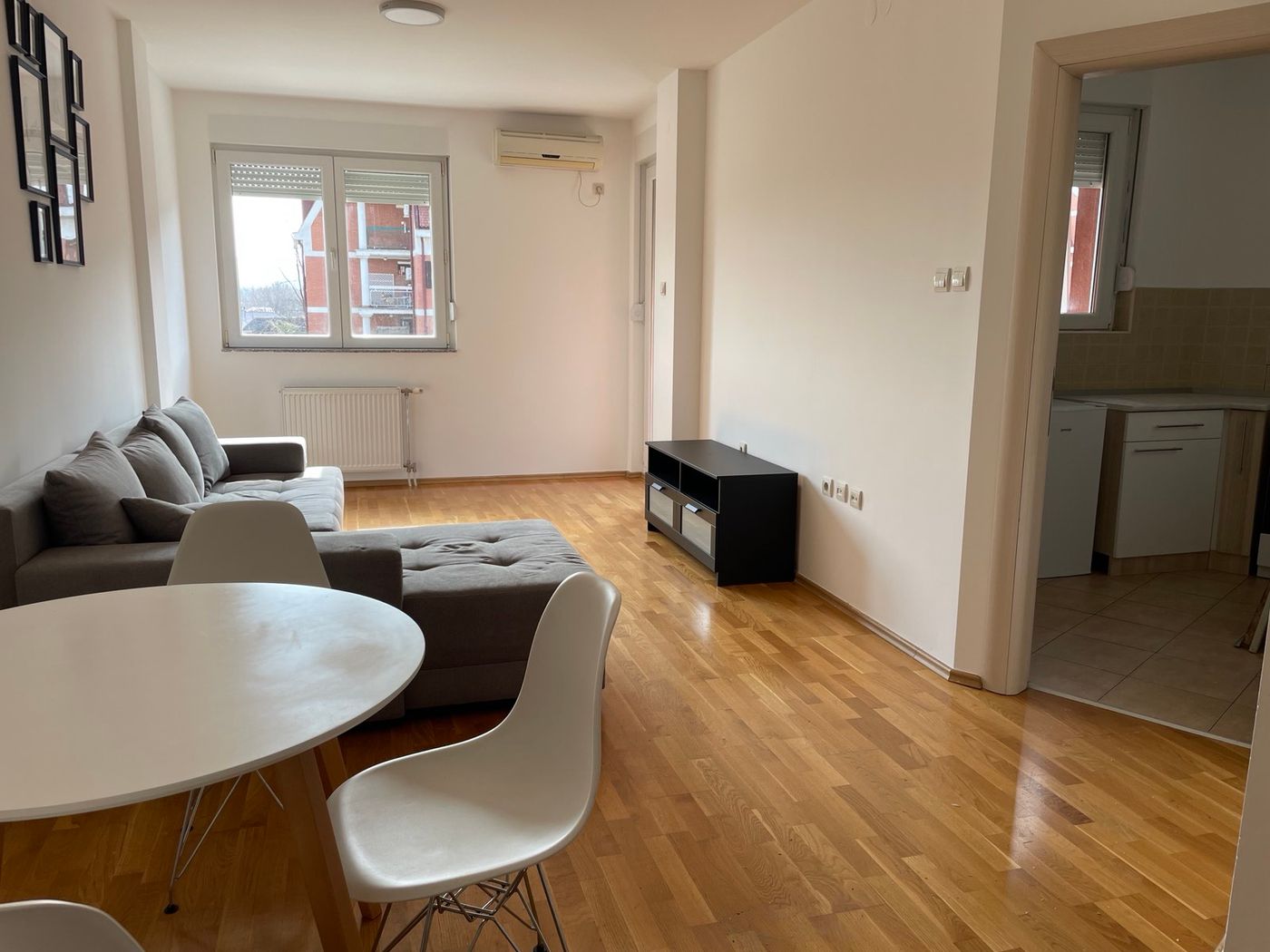 Dvosoban stan na Bul  Patrijarha Pavla  48m2  2