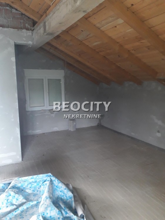 Petosobna kuća, 240 m2, Velika Moštanica, 1. maja ID: 102384903 11