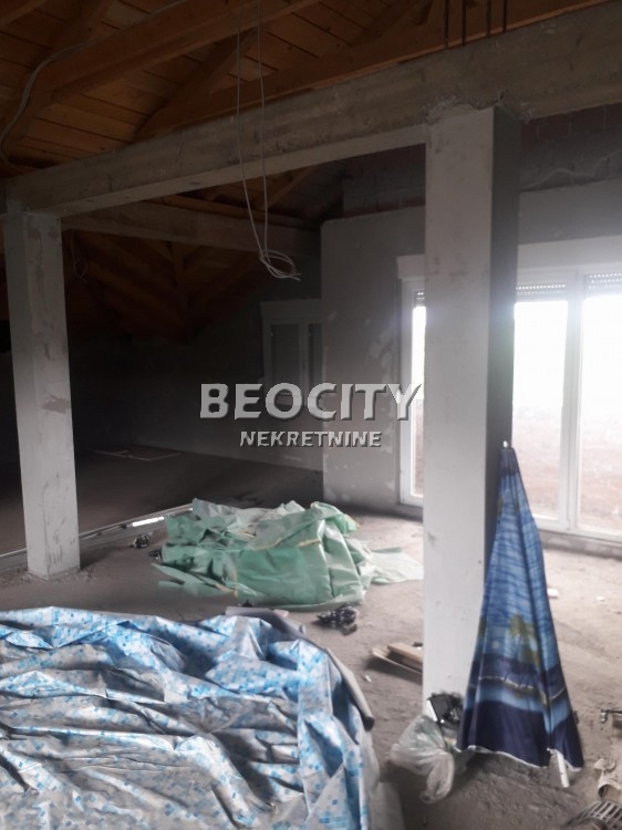 Petosobna kuća, 240 m2, Velika Moštanica, 1. maja ID: 102384903 13