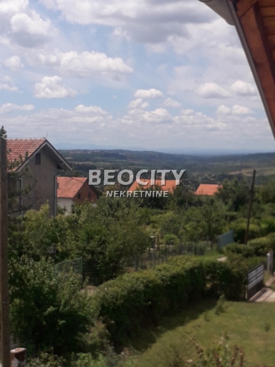 Petosobna kuća, 240 m2, Velika Moštanica, 1. maja ID: 102384903 18