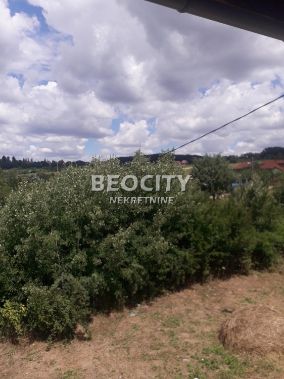 Petosobna kuća, 240 m2, Velika Moštanica, 1. maja ID: 102384903 15