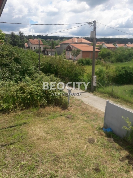 Petosobna kuća, 240 m2, Velika Moštanica, 1. maja ID: 102384903 16