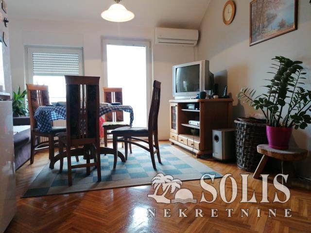 četvorosoban stan, 91 m2, Železnička stanica ID: 1043756 1