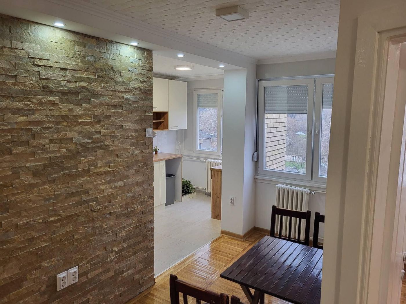 Liman 3   36m2   kompletno renoviran   062 792 583 1