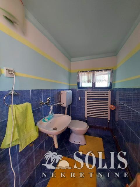 Jednosobna kuća, 205 m2, Zmajevo ID: 3002868 11
